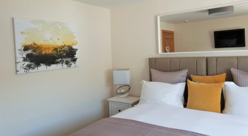 Alba Suite bedroom
